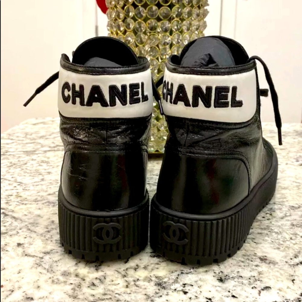 21 Chanel Lace Up Sneakers